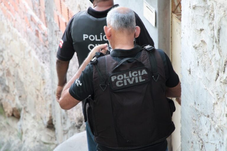 Capa: Droga delivery: homem que entregava entorpecentes a domicílio é preso em flagrante