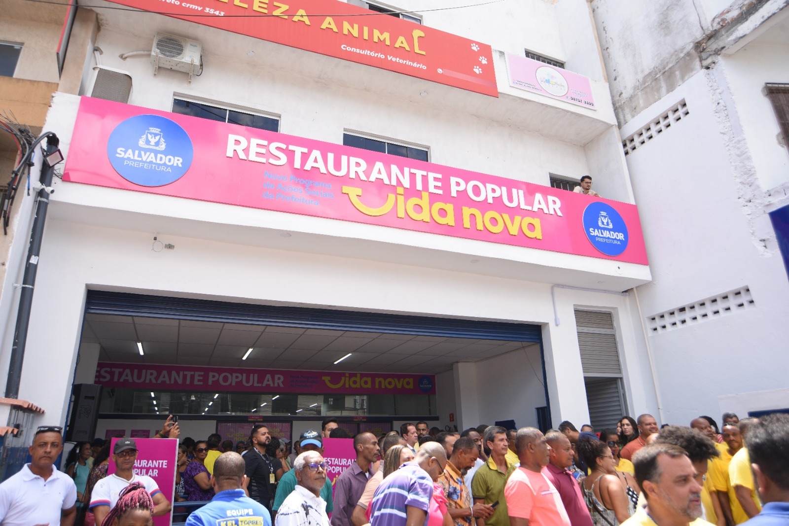 Capa: Prefeitura de Salvador inaugura terceiro Restaurante Popular da cidade