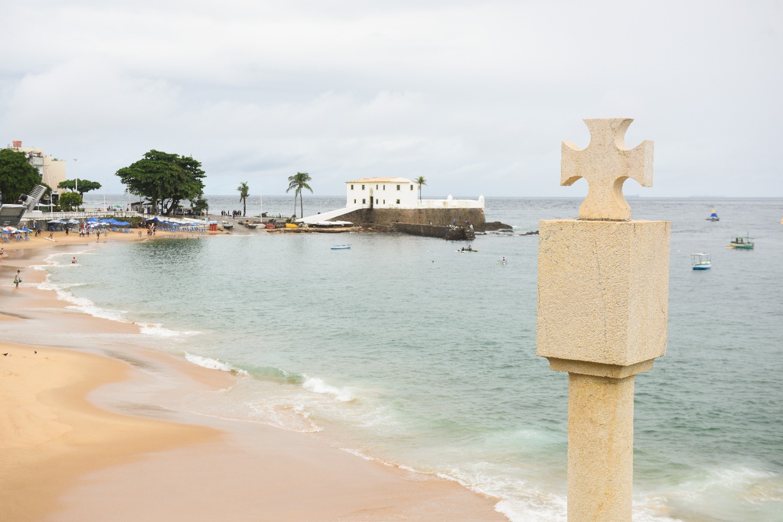 Capa: Prefeitura de Salvador entrega monumentos revitalizados e tomba 13 balaustradas antigas