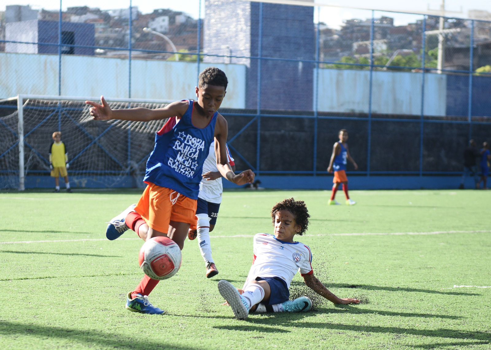 Capa: Projeto Bora Bahêa Meu Bairro chega ao terceiro campo em Salvador