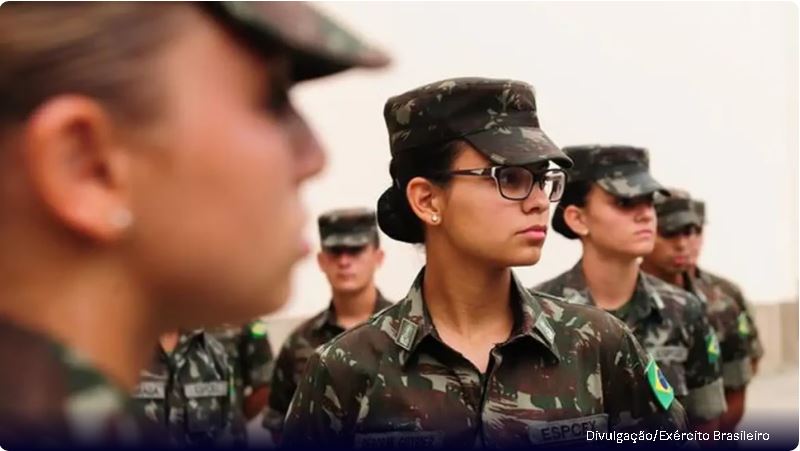 Capa: Brasil terá alistamento militar feminino pela primeira vez em 2025