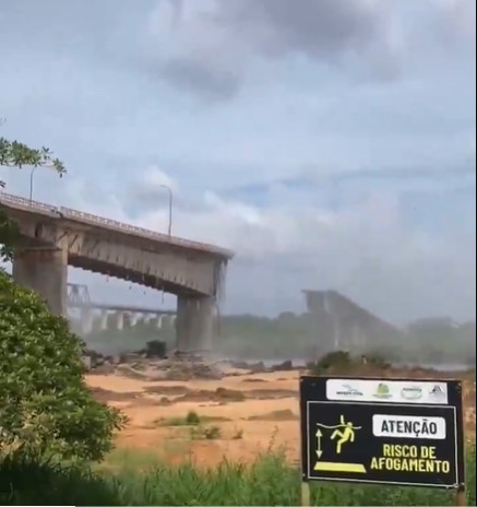 Capa: Ponte que liga Maranhão e Tocantins desaba sobre rio e deixa uma pessoa morta