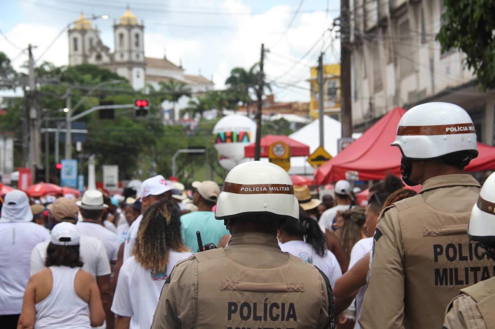 Capa: Segurança Pública atuará com 2 mil policiais e bombeiros na Lavagem do Bonfim