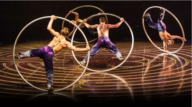 Capa: Brasileira deixa ginástica e ingressa na equipe do Cirque du Soleil